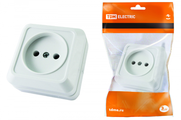 Розетка 2П открытой установки IP20 10А 250В (керамика) белая Ладога